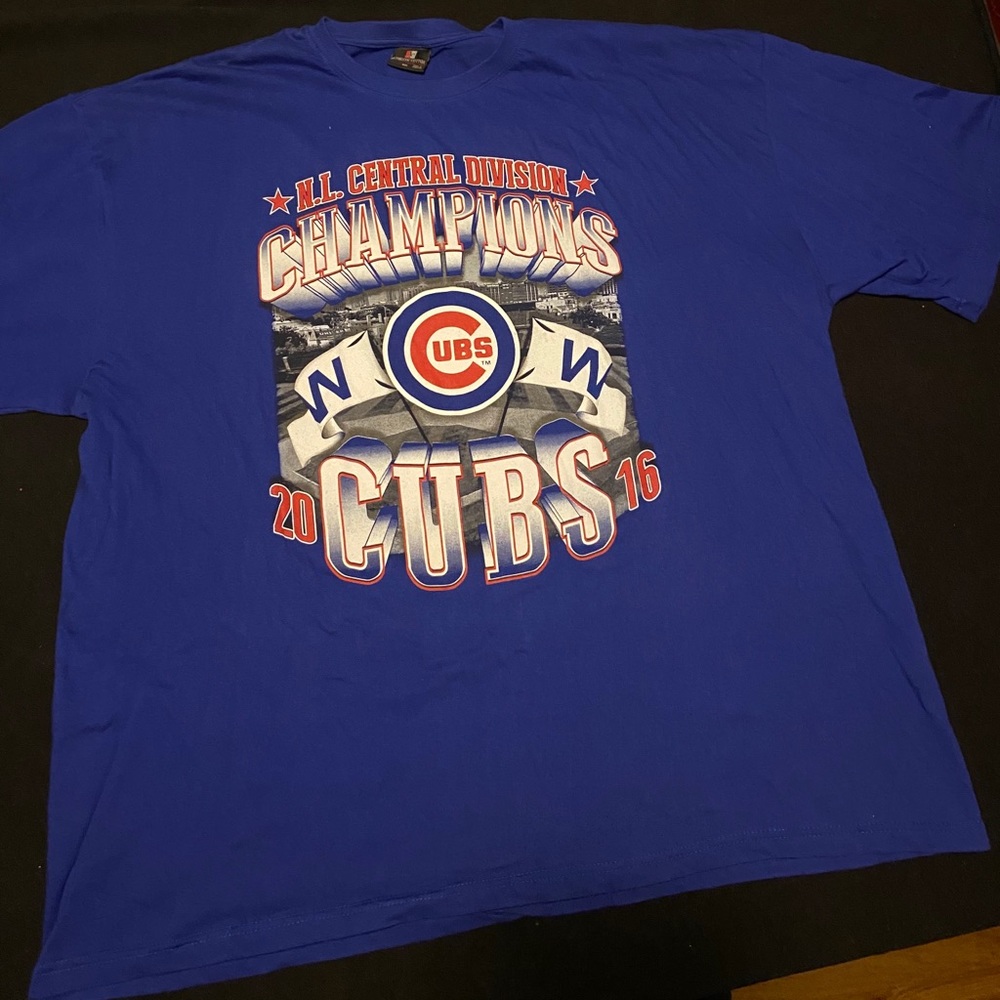 Men’s T-shirt